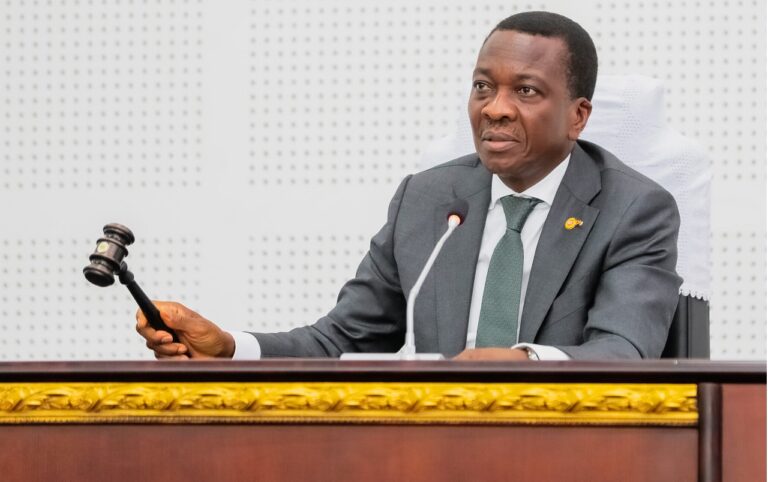 Nouveau Gouvernement : Kodjo Adedze peut-il refuser de quitter la présidence de l’Assemblée nationale ? Nouveau Gouvernement : Kodjo Adedze peut-il refuser de quitter la présidence de l’Assemblée nationale ?
