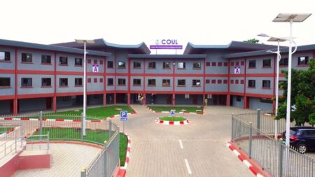 Résidences universitaires : l’UL fixe les nouveaux loyers entre 5 000 et 40 000 FCFA pour les étudiants Résidences universitaires : l’UL fixe les loyers entre 5 000 et 40 000 FCFA pour les étudiants