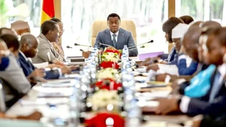 Réformes et nominations : voici ce qu’il faut retenir du Conseil des ministres de ce 24 décembre Togo – Gouvernement 2025 : 27 ministres, 10 délégués, 5 femmes et une présidence renforcée