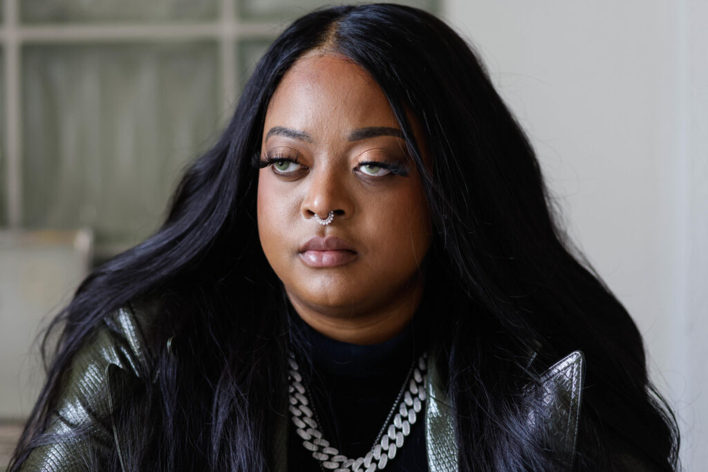 Cameroun : Brenda Biya fait trembler Instagram avec une vidéo intime d’elle et de sa copine Cameroun : Brenda Biya fait trembler Instagram avec une vidéo intime d'elle et de sa copine