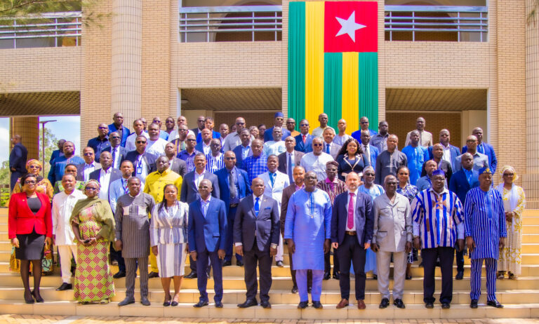 Budget 2026 : le Parlement promet de penser enfin aux enfants ! Budget 2026 : le Parlement promet de penser enfin aux enfants !