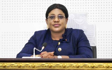 De l’Assemblée nationale à la mairie : Yawa Tségan surprend tout le monde à Kpélé 2