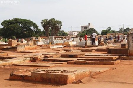 Mystère à Agoè-Nyivé : Le tombeau d’un ancien chef profanés par ses propres fils