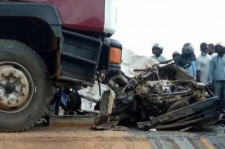 Drame à Lomé : un camion se renverse, plusieurs victimes sur le contournement !