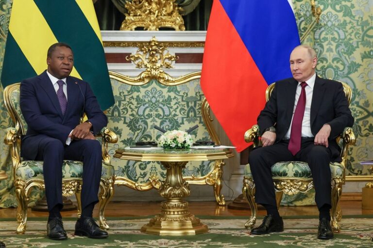 Une ambassade togolaise bientôt en Russie ? Voici les annonces clés du sommet Poutine–Faure ! Une ambassade togolaise bientôt en Russie ? Voici les annonces clés du sommet Poutine–Faure !