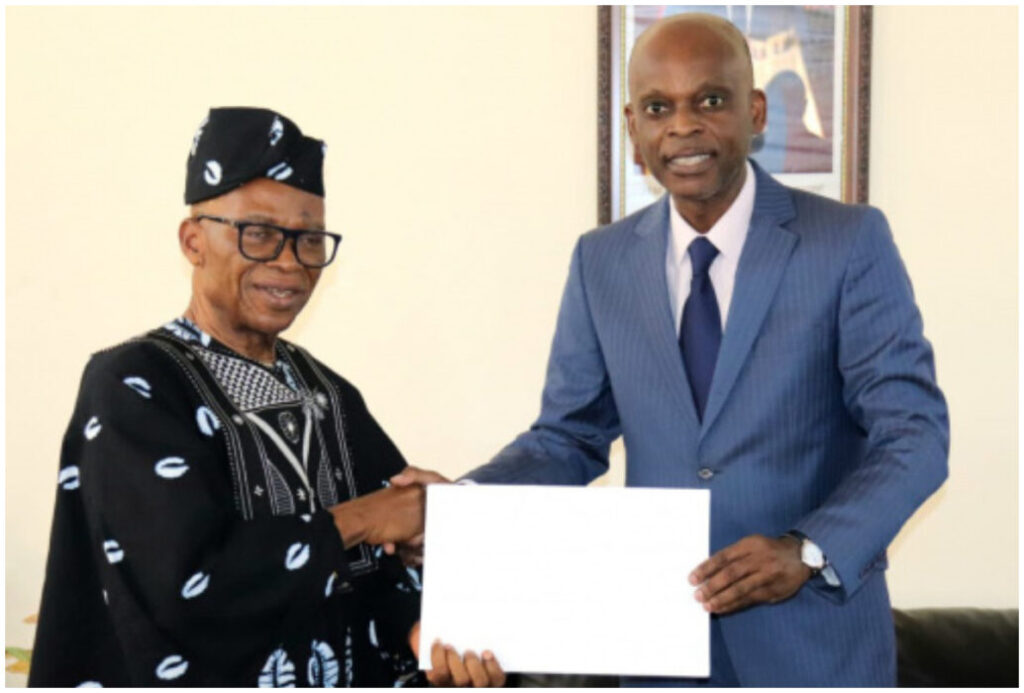 George Kofi Nfojoh prend ses fonctions comme ambassadeur du Ghana au Togo