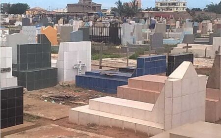 Golfe 1 inaugure un cimetière tout neuf à Klobatémé