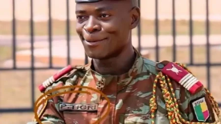 Coup d’État déjoué au Bénin : qui est le lieutenant-colonel Pascal Tigri, le cerveau du putsch en fuite ?