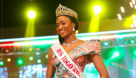 Miss Togo 2026 : EYOU Angèle Prudence, la reine d’une soirée historique !