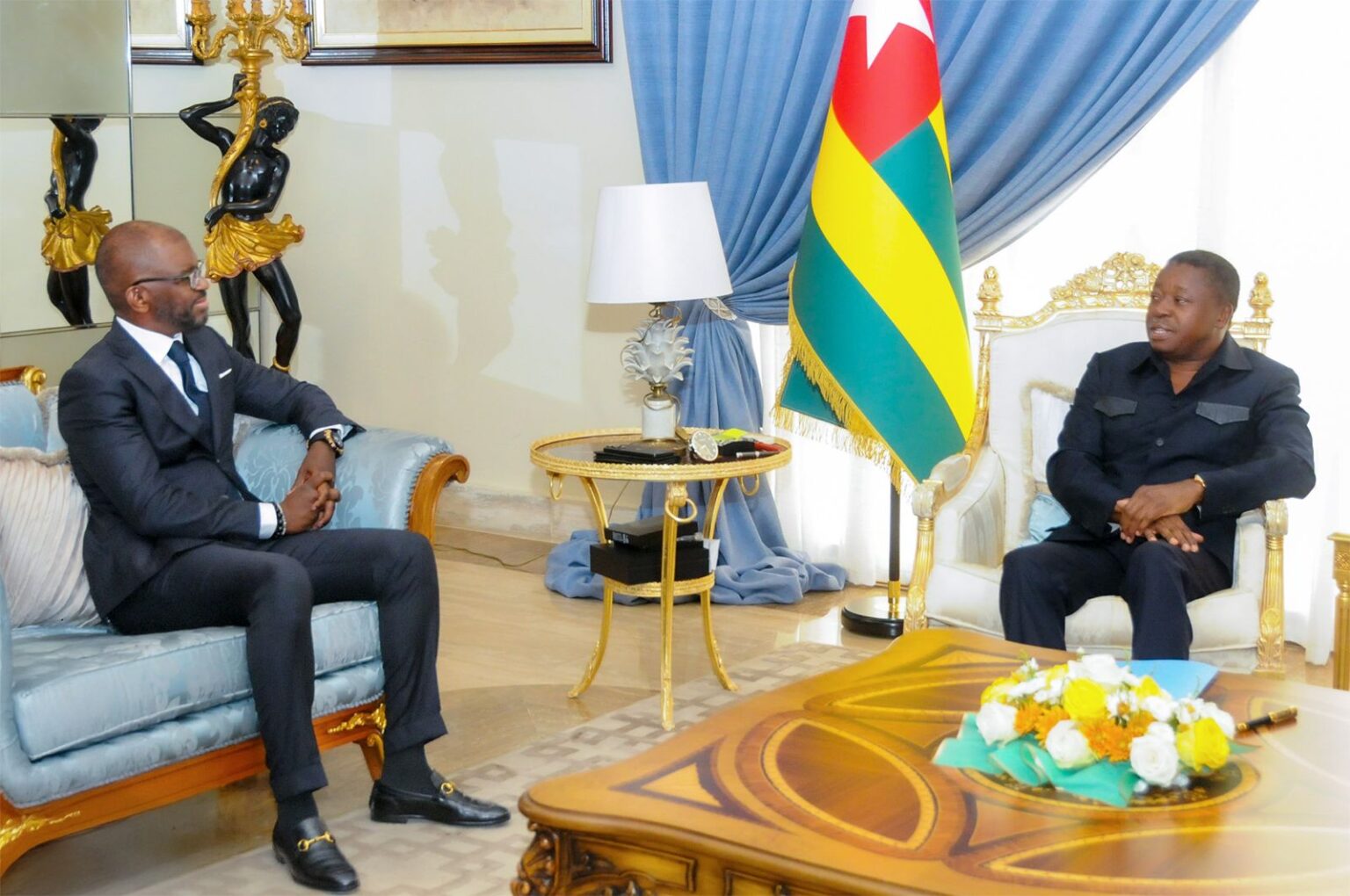 40 ans d’Ecobank : le Président du Conseil reçoit le président du Conseil d’administration d’ETI à Lomé