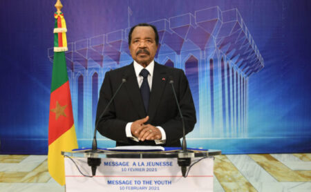 Paul Biya annonce un « réajustement » du calendrier électoral