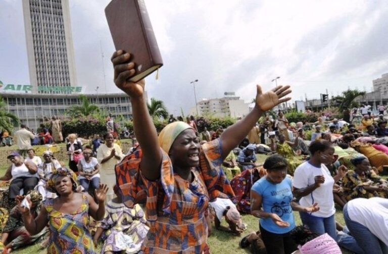 Zanmétoto : quatre églises suspendues pour nuisances sonores