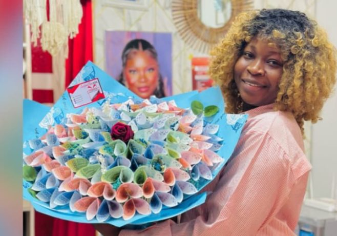 Kenya : la Banque centrale interdit les bouquets faits en billets pour la Saint-Valentin