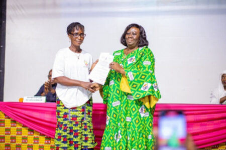 Togo : 5 000 femmes vont enfin obtenir un acte de naissance