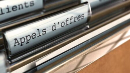 Entrepreneuriat : des formations pour aider les jeunes à décrocher les marchés publics