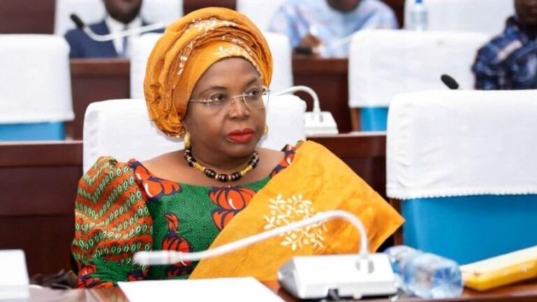 Togo : Brigitte Adjamagbo-Johnson réclame la démission du gouvernement