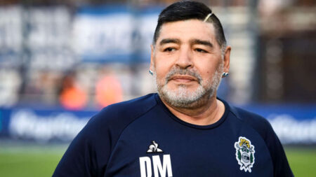 Maradona : Un nouveau procès s’ouvre sur les circonstances de sa mort