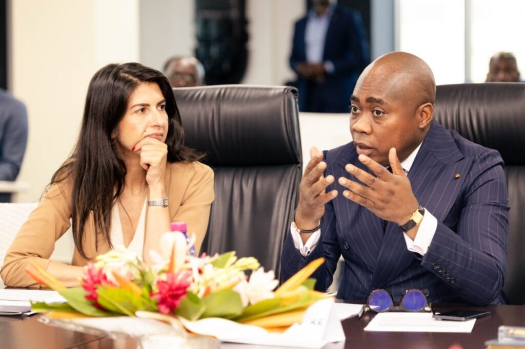 Serap Güler togo