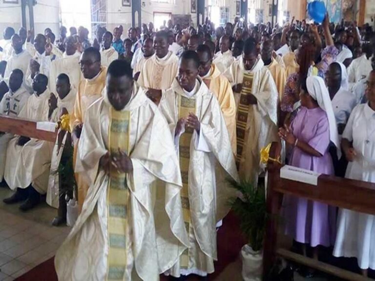 Église catholique : des quêtes spéciales prévues en mai dans tout le pays
