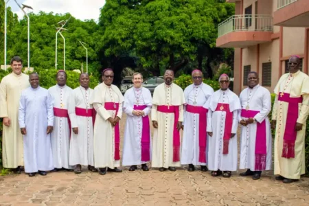 Togo : Face aux tensions, les évêques appellent au jeûne et à la prière