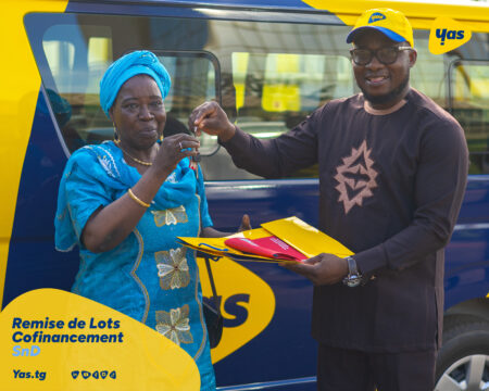 Des bus et pickups aux grossistes : Yas Togo passe à la vitesse supérieure avec son programme de cofinancement de véhicules Des bus et pickups aux grossistes : Yas Togo passe à la vitesse supérieure avec son programme de cofinancement de véhicules