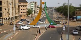 Niger : au moins 13 morts dans une attaque contre l’aéroport international de Niamey Niger : au moins 13 morts dans une attaque contre l'aéroport international de Niamey