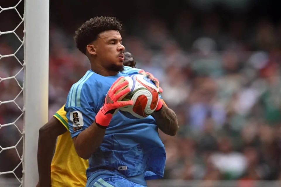 « Beaucoup d'Africains ont soutenu le Mexique, nous avons failli pleurer », le capitaine de l'Afrique du Sud après la défaite en Coupe du monde