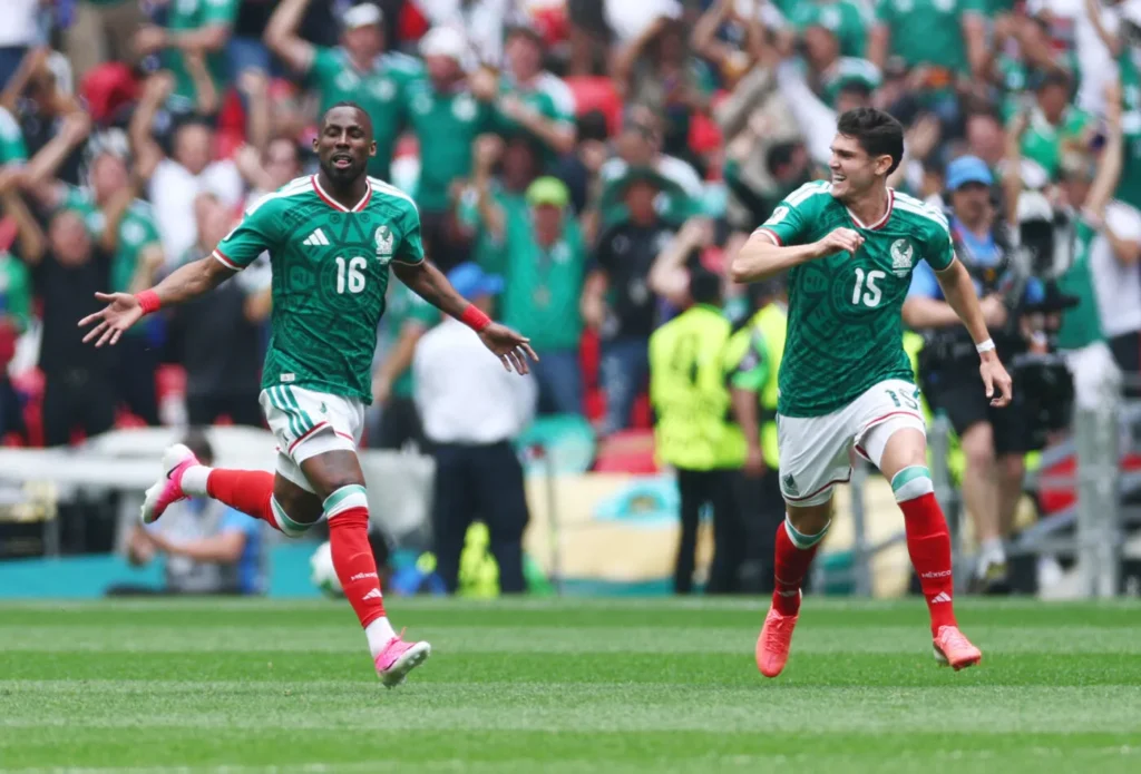 Coupe du monde 2026 : le Mexique lance parfaitement son Mondial en cuisinant l’Afrique du Sud Coupe du monde 2026 : le Mexique lance parfaitement son Mondial en cuisinant l'Afrique du Sud
