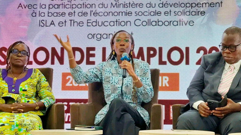 Le Salon de l’emploi s’achève à Lomé après un week-end dédié au recrutement Le Salon de l’emploi s’achève à Lomé après un week-end dédié au recrutement
