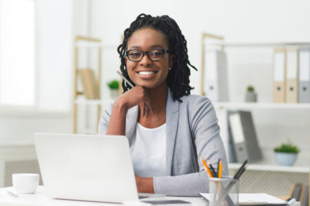 Lomé : 10 chargés de relation client recherchés