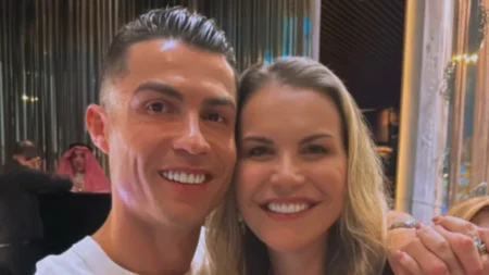 Retraite de Cristiano Ronaldo : Sa sœur Kátia Aveiro fait une annonce inattendue Retraite de Cristiano Ronaldo : Sa sœur Kátia Aveiro fait une annonce inattendue