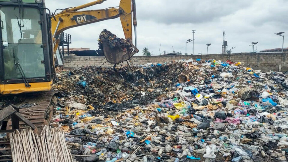 Agoè-Nyivé 4 lance une opération de lutte contre les dépotoirs sauvages