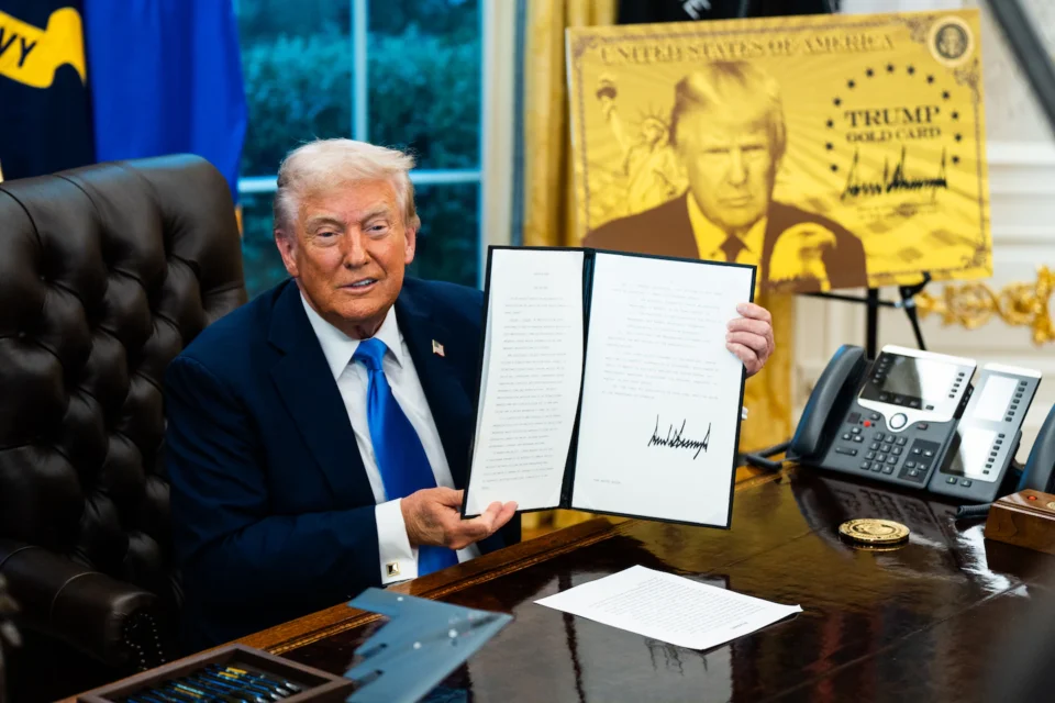 États-Unis : une pause mondiale pour les rendez-vous de visas d’immigrants